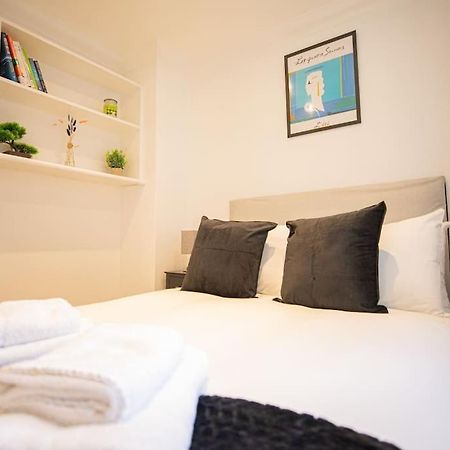 Perfect Location 4Bed 2 Bath Spacious Apartment London Exterior foto