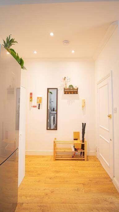 Perfect Location 4Bed 2 Bath Spacious Apartment London Exterior foto
